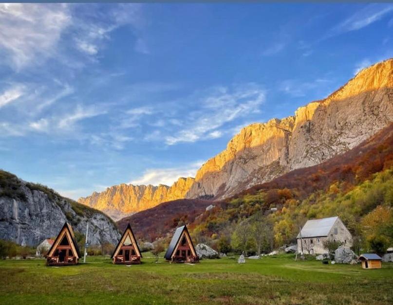 Etno Apartmani Komarnica Savnik Exterior foto